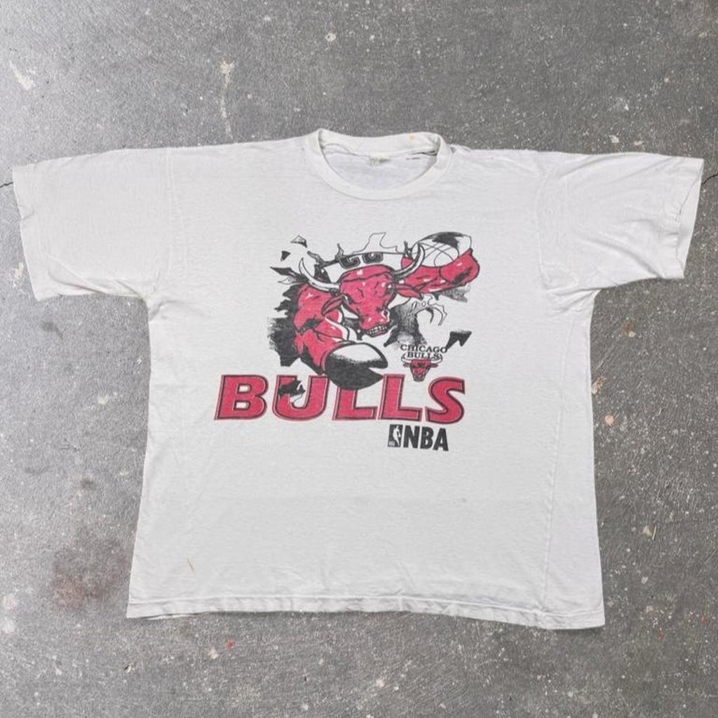 1990s Chicago Bulls Breakthrough Bull Tee | XL