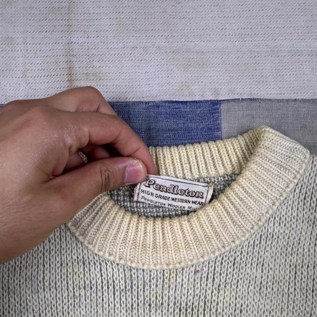 1980s Pendleton High Grade Western Wear Southwestern Wool Sweater | Medium