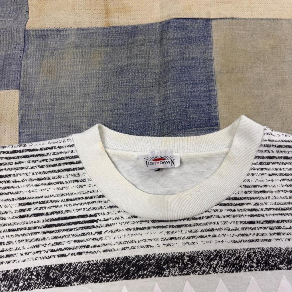 1990s Just Dawn Abstract Geometric Single Stitch Tee | Large