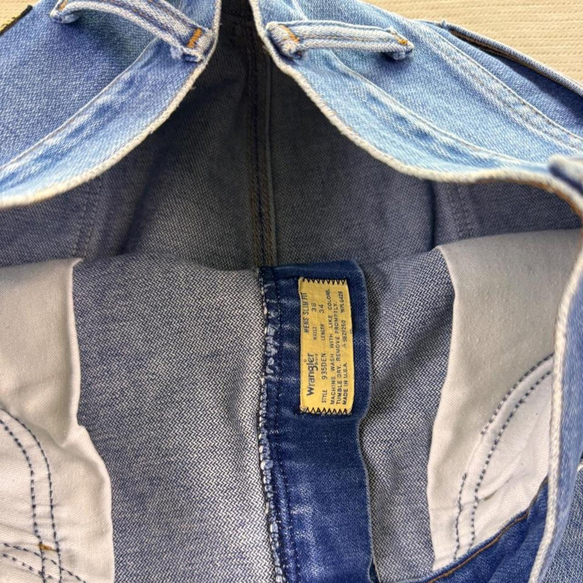 1980s Wrangler 935DEN Student Fit Bootcut Jeans Made in USA | 35 x 32.5