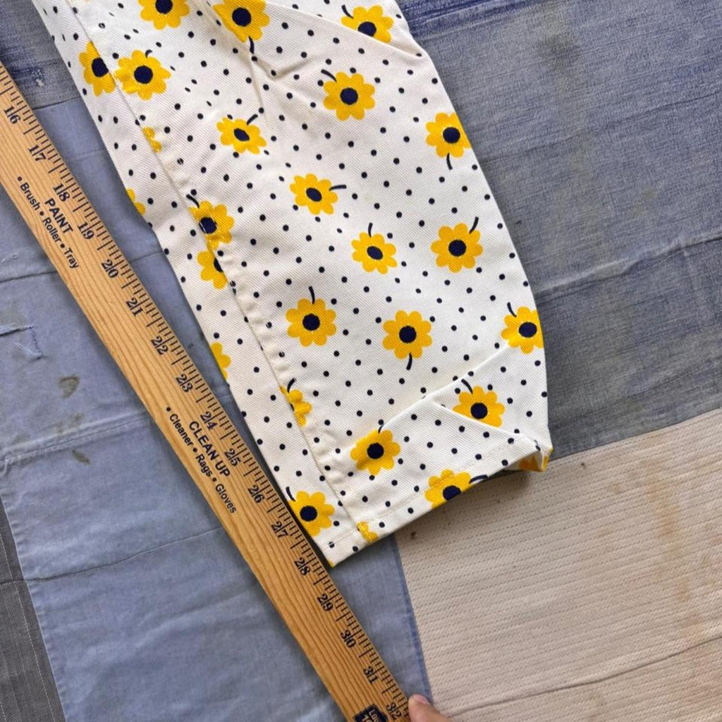 1970s Wrangler Daisy Polka Dot High-Rise Jeans | 27 x 28.5