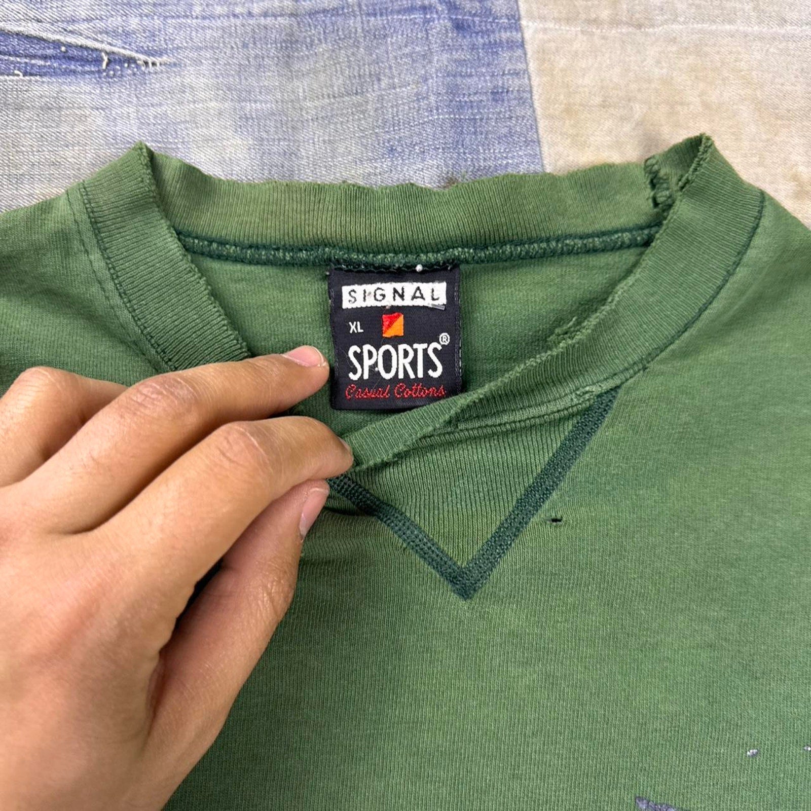 1990s Signal Sports forest green paint splatter longsleeve | XL