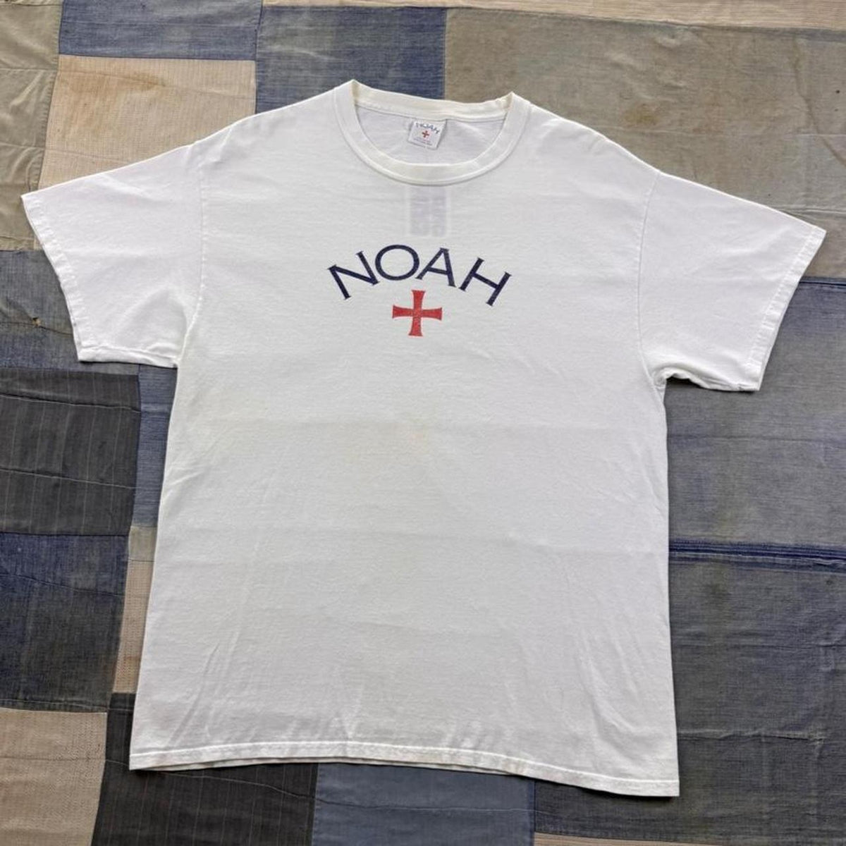 2010s Noah NYC Core Logo Cross Tee | Medium