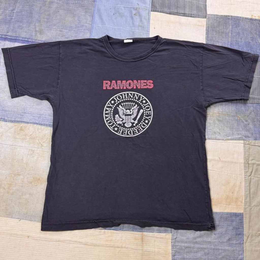 2000s Ramones Presidential Seal Punk Band Tee | Large