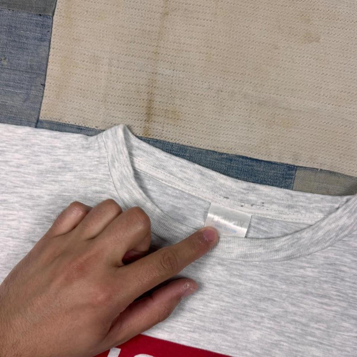 1990s Levi's World's Finest Batwing Tee | L