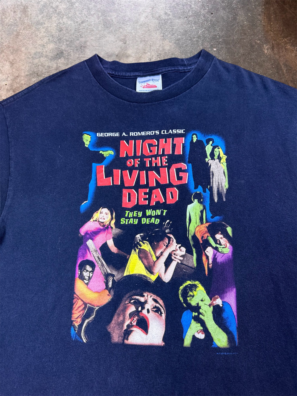 2000s Night of the Living Dead Movie Promo T Shirt | Medium