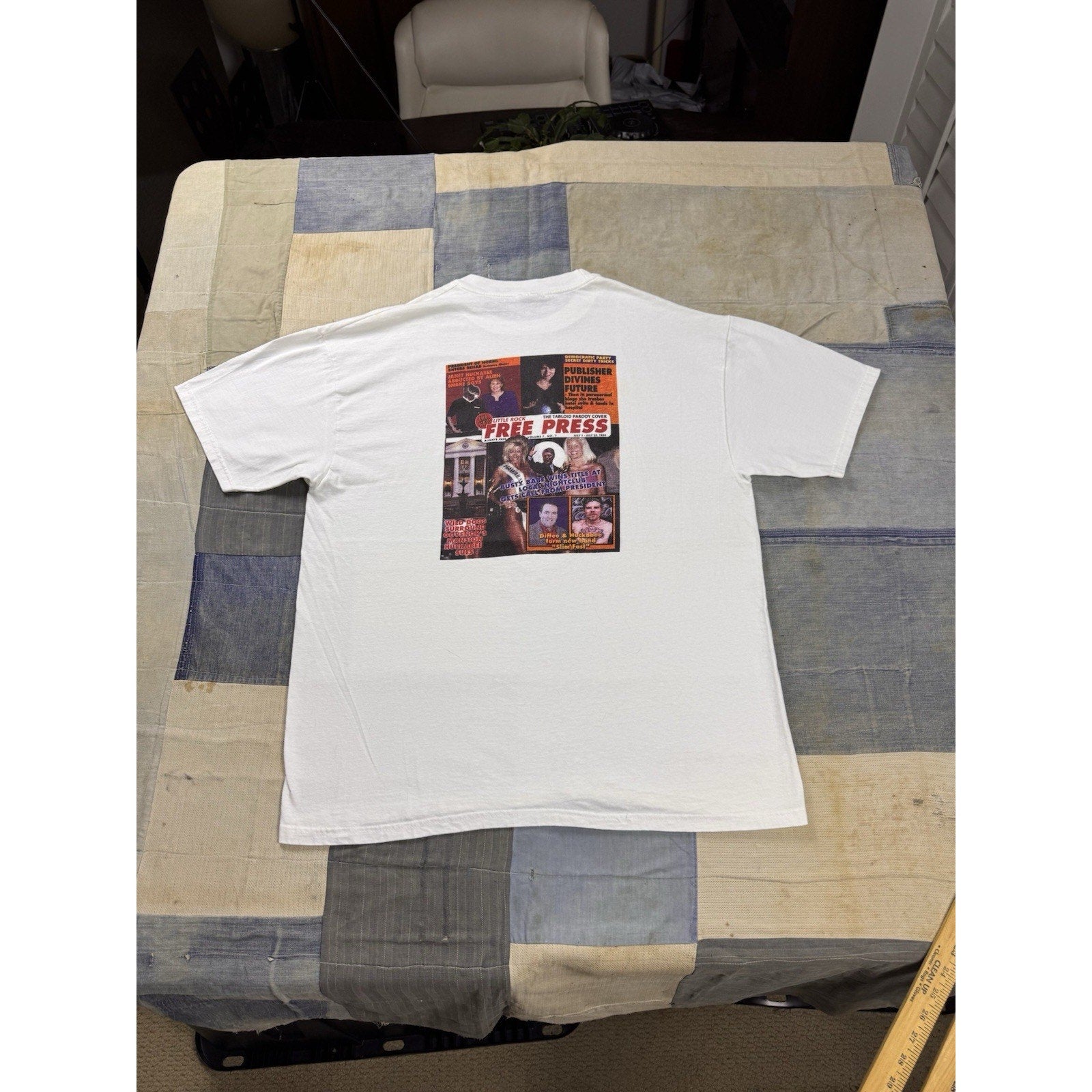 Little Rock Free Press Tabloid Vintage T Shirt 1999 Hanes Beefy USA XL Political