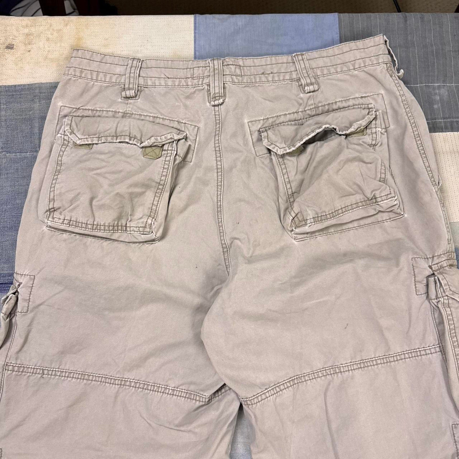 2000s baggy cargo mossimo distressed pants | 35x30
