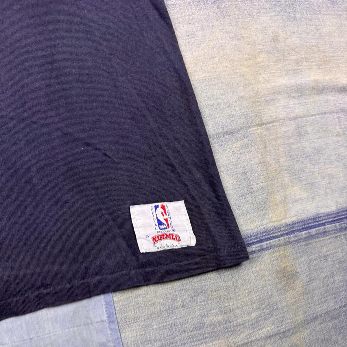 1990s Detroit Pistons Nutmeg NBA Tee | L