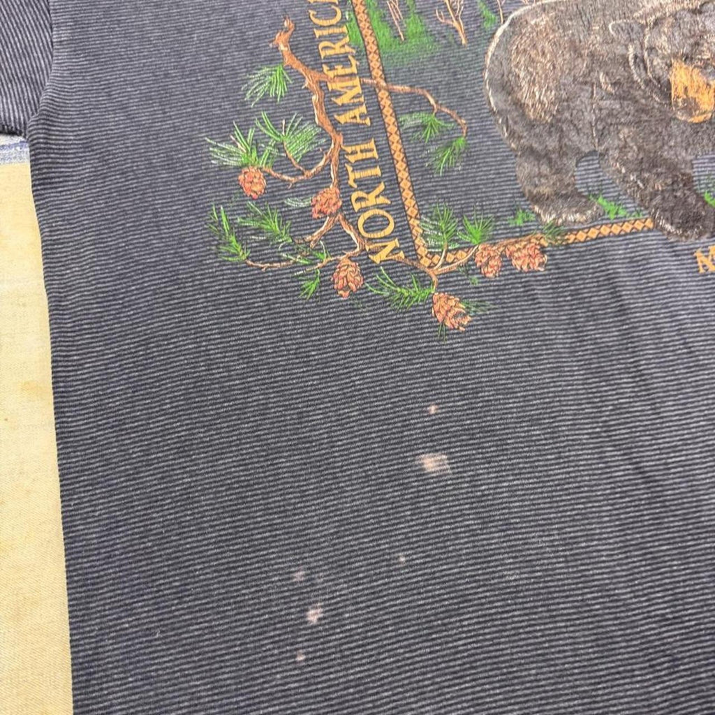 1990s Montana North American Wildlife Black Bear Striped Tee | Large