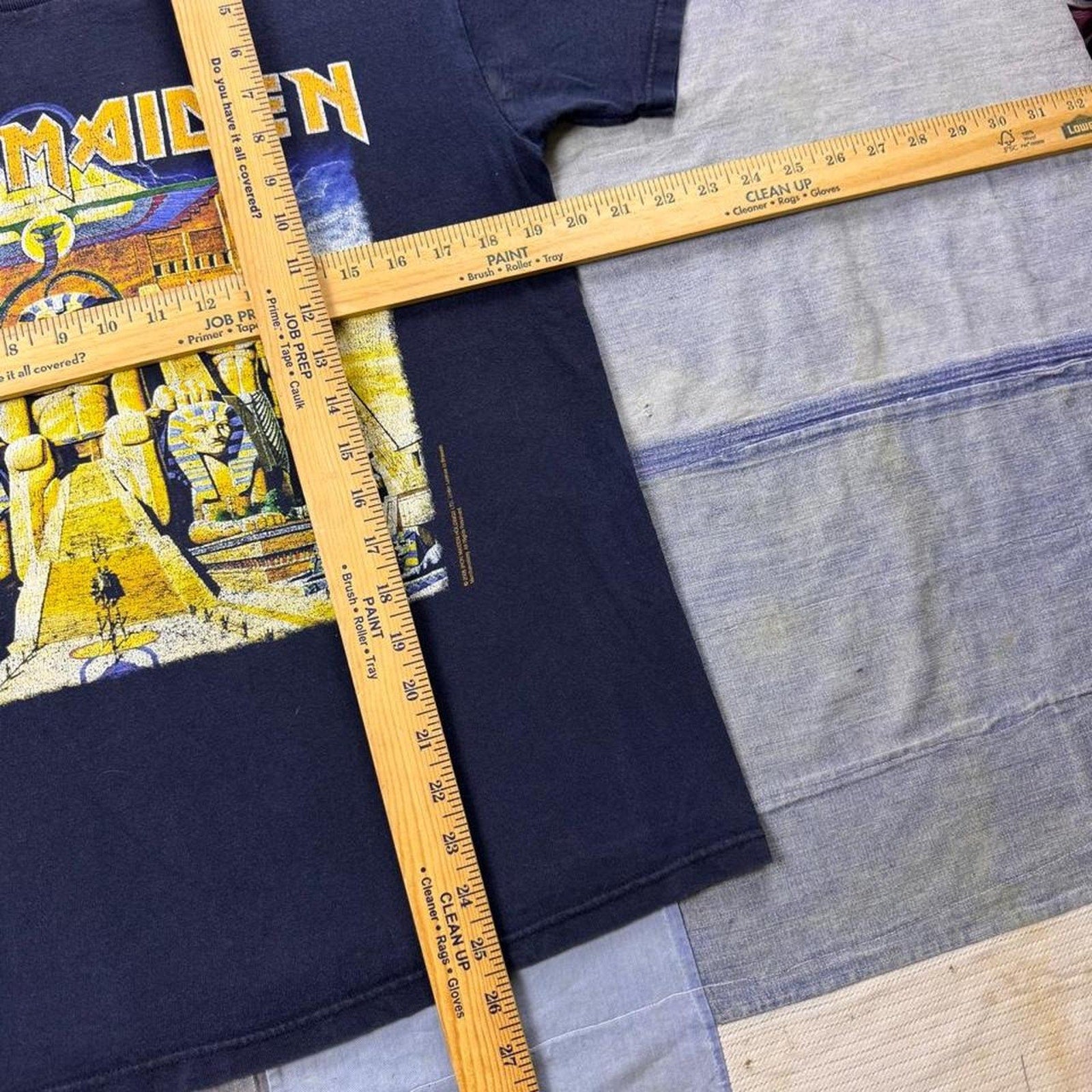 2003 Iron Maiden World Slavery Tour Powerslave Graphic Tee | Medium