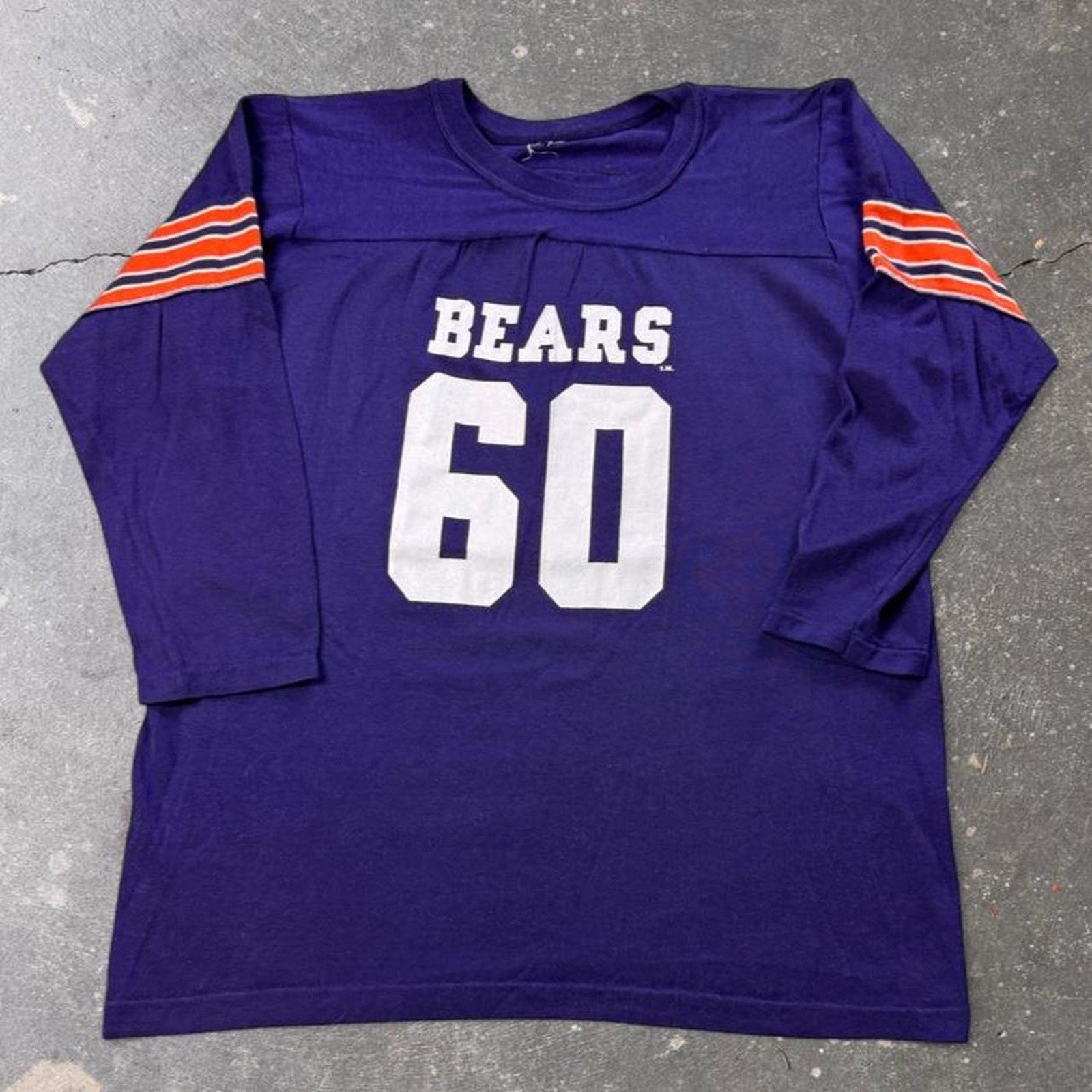 1980s Chicago Bears Number 60 Football Jersey Tee | Medium