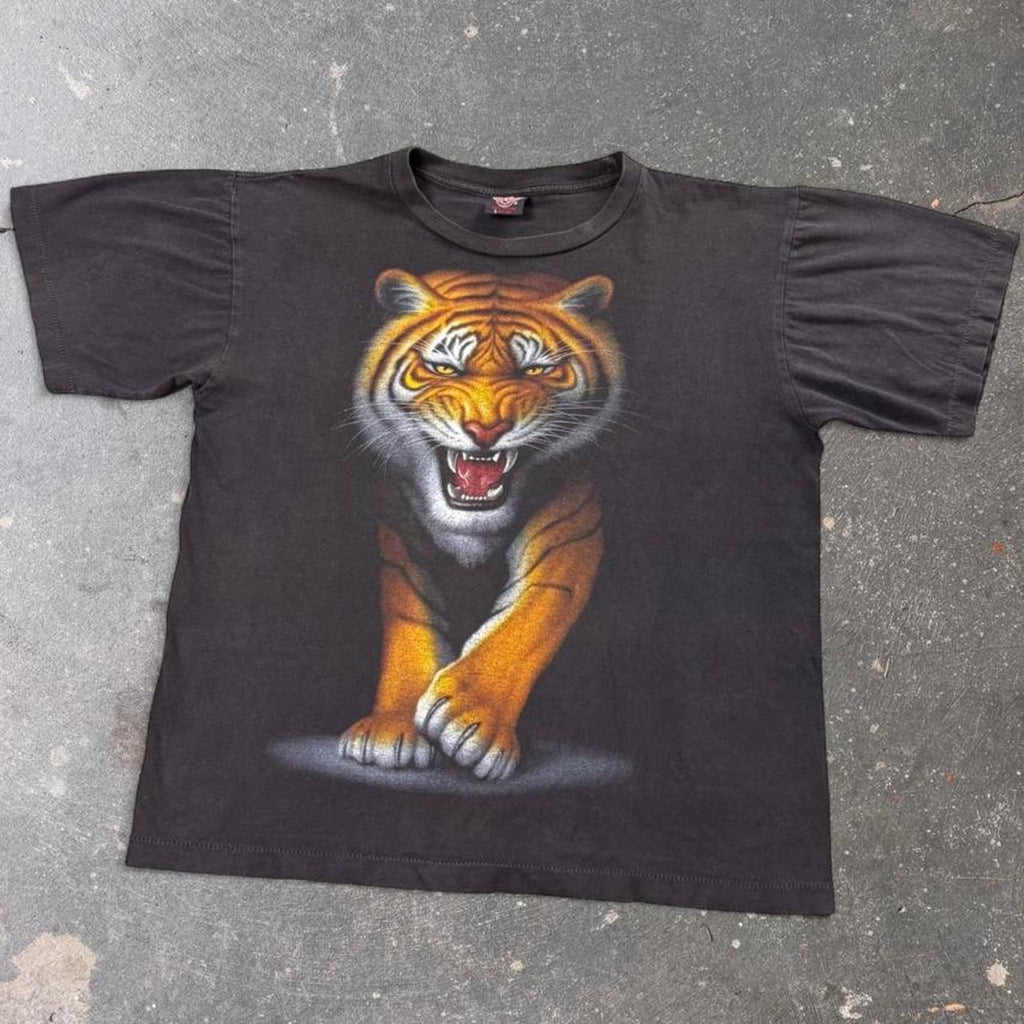 1990s Rock Eagle Club Tiger Animal Graphic Tee | Large