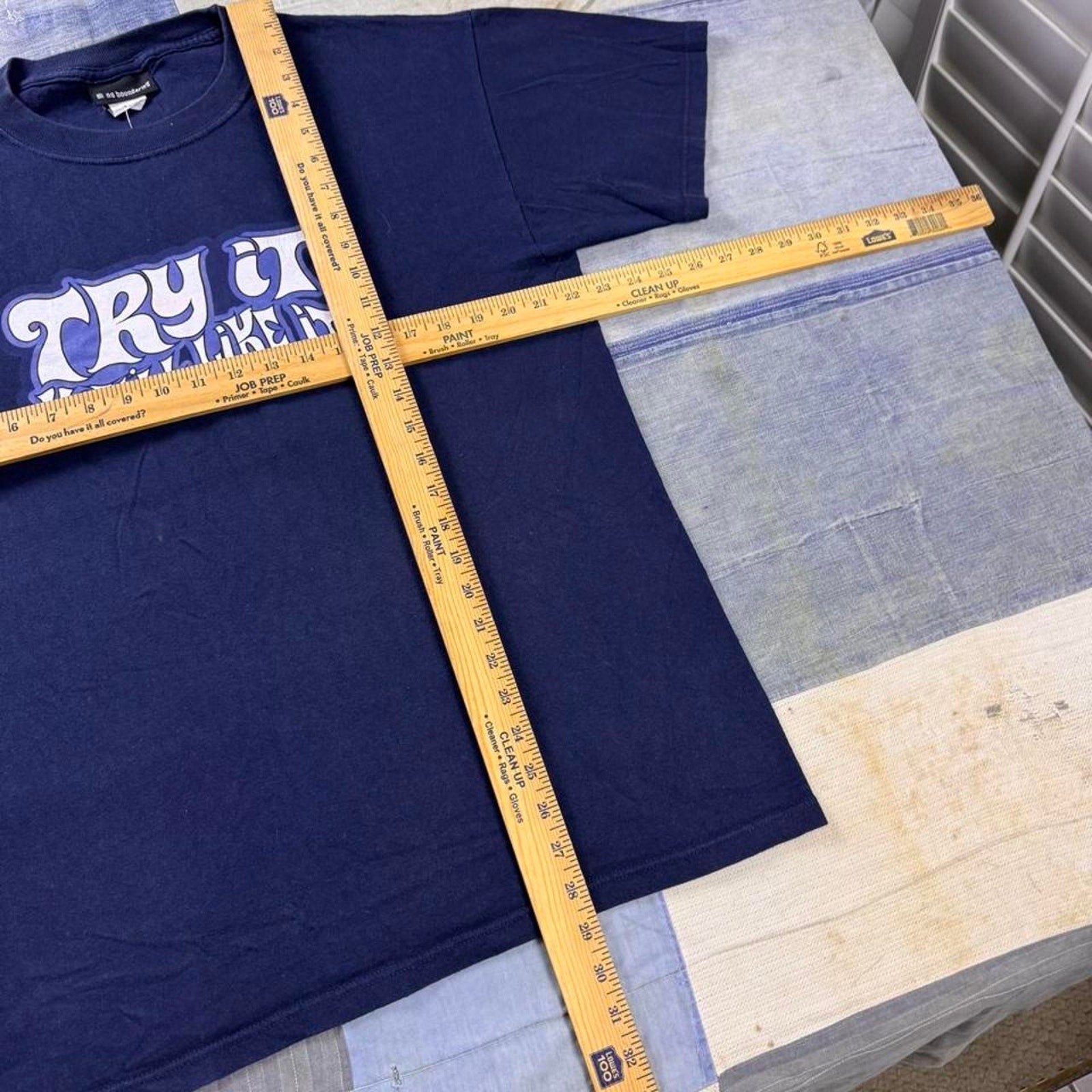 2000s “Try It You’ll Like It” graphic tee | Large
