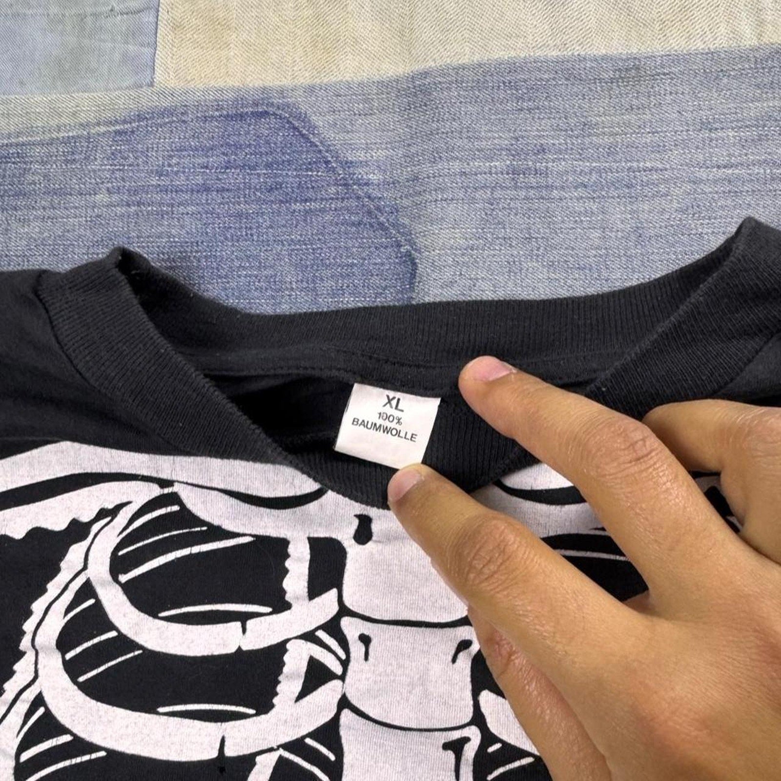 1990s Andrea Skeleton Anatomy Graphic Tee | XL