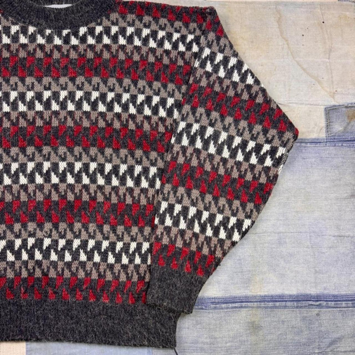 1990s McGregor Geometric Pattern Knit Sweater | Large