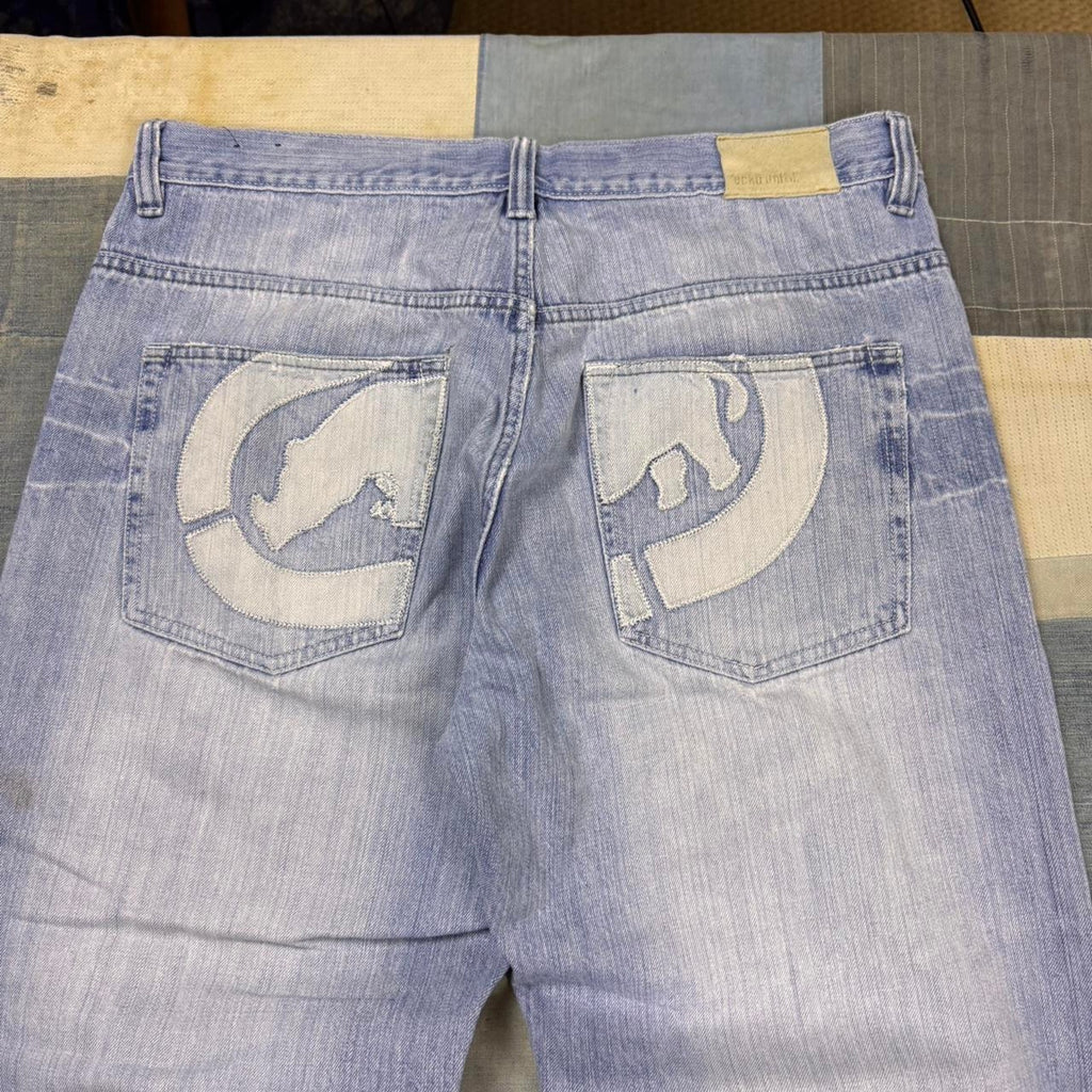 2000s Ecko Unltd light wash baggy jeans | 37 x 28