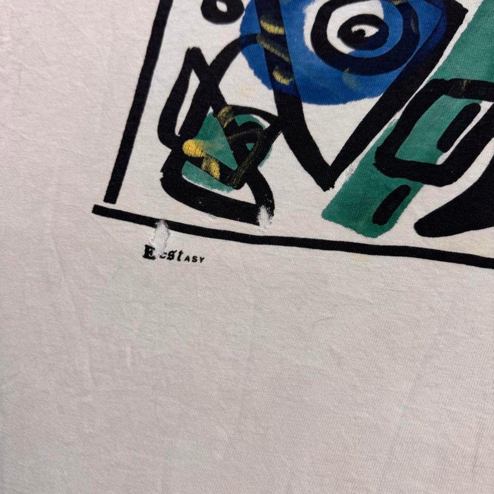 Vintage 90s abstract art graphic tee