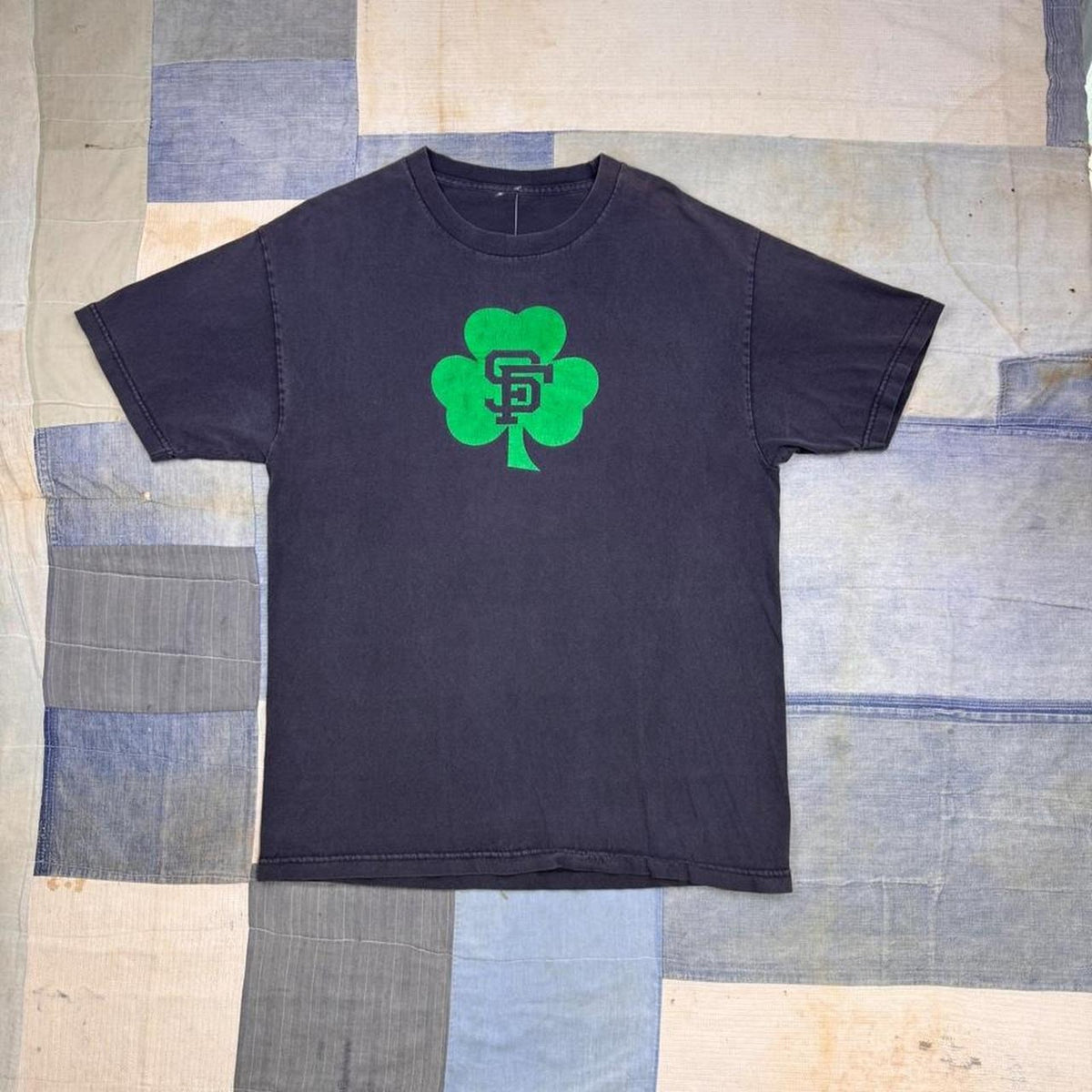 2000s San Francisco Giants St Patrick's Day Shamrock Graphic Tee | Large