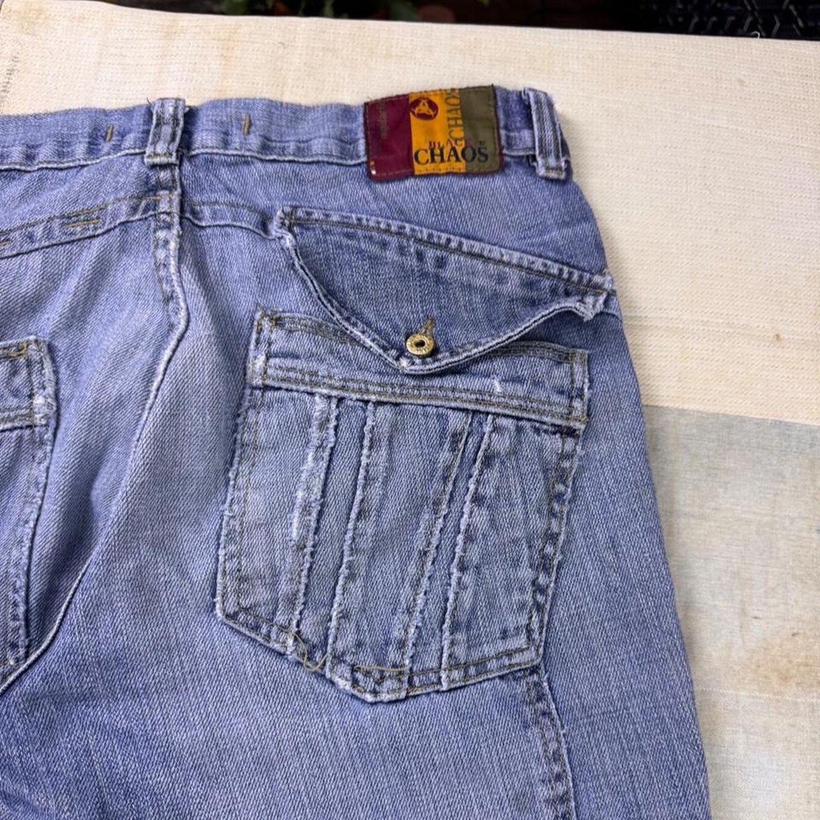 2000s Chaos Embroidered Baggy Denim Jeans | 31x33