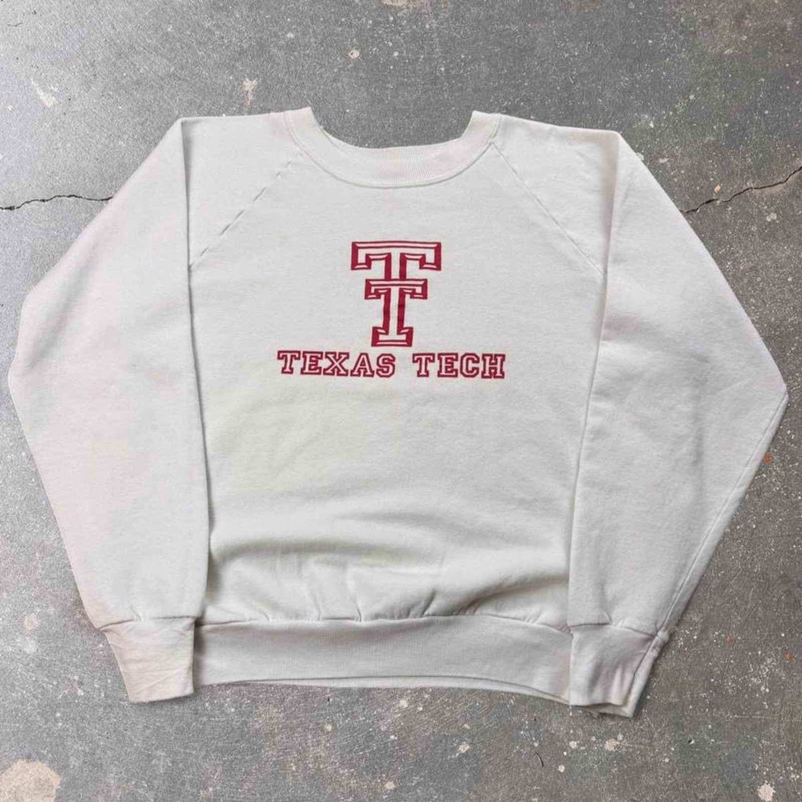 1980s Texas Tech Red Raiders Raglan Sweatshirt | Large