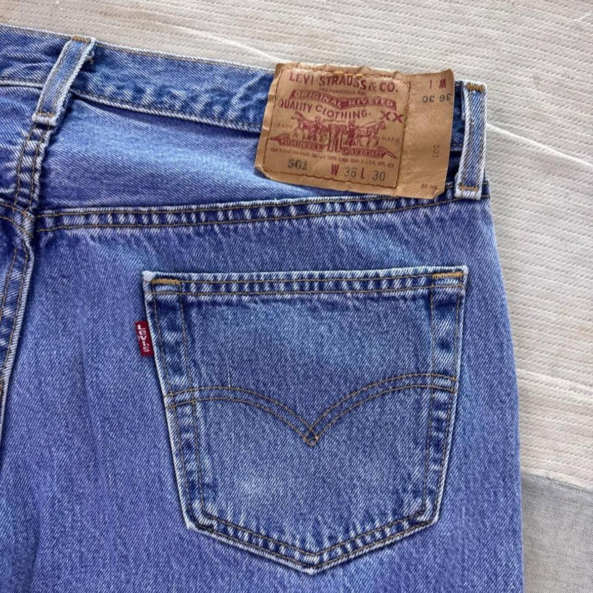 1996 Made in USA Levi's 501 Medium Wash Jeans | 34 x 29.5