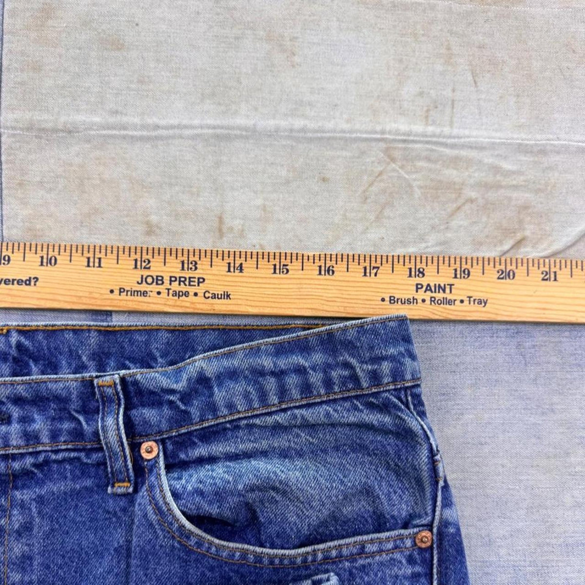 1990s Levi's 501 Made in USA Straight Leg Jeans | 36 x 33
