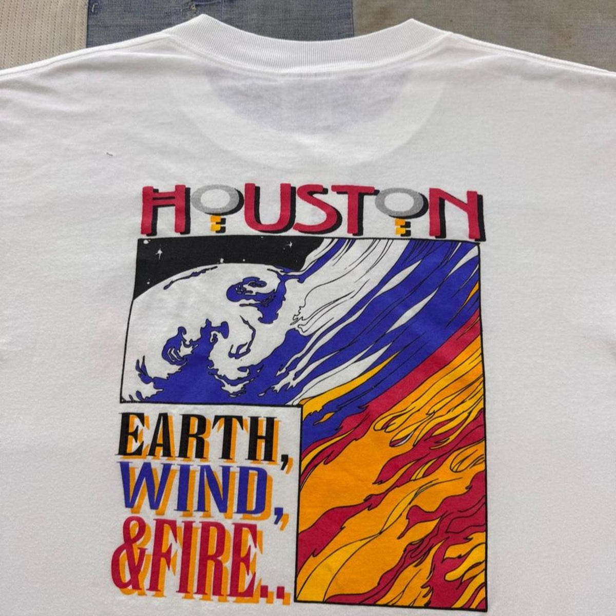 1990s Houston Earth Wind & Fire Elements Graphic Tee | Large