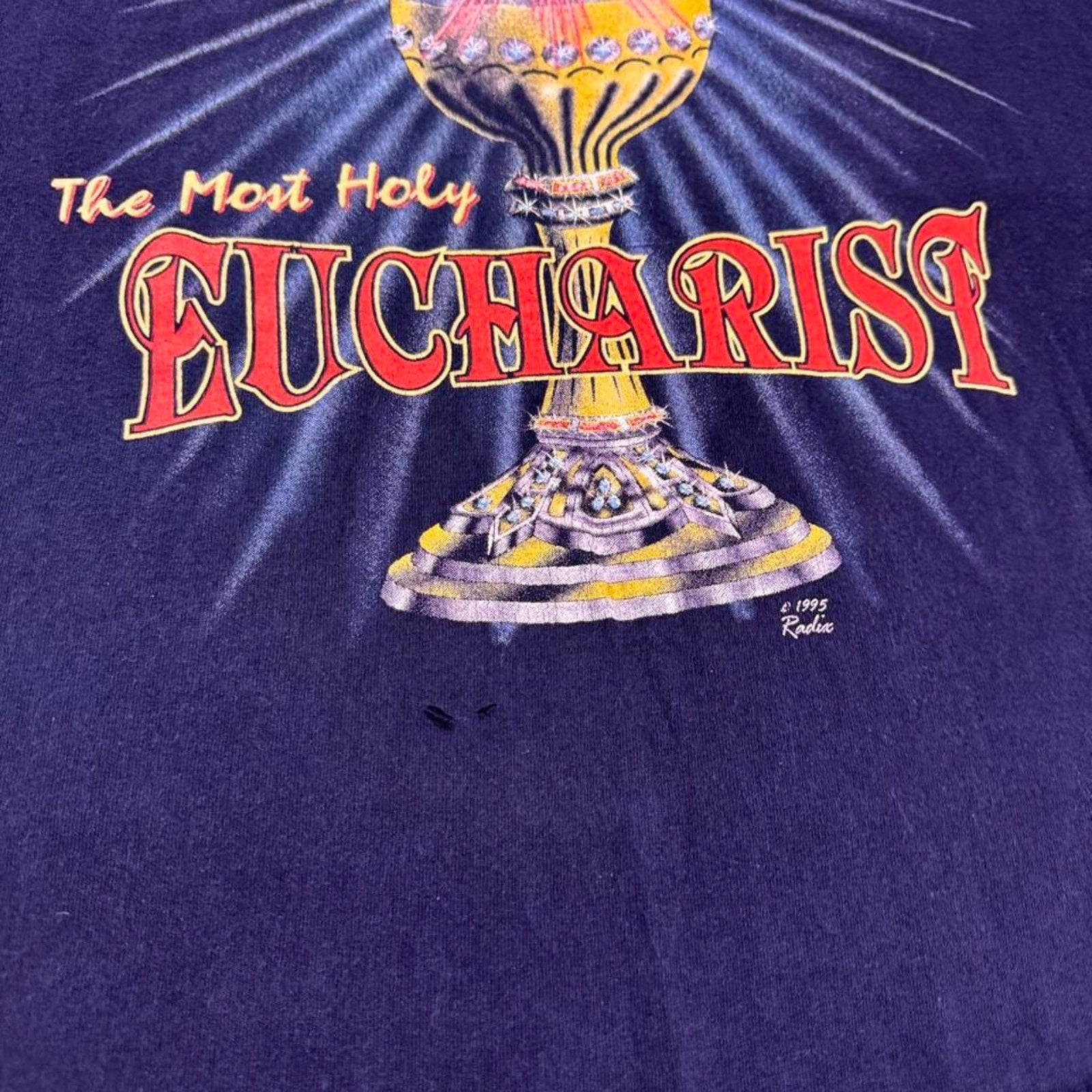1995 Eucharist Catholic Church Graphic Tee | XL