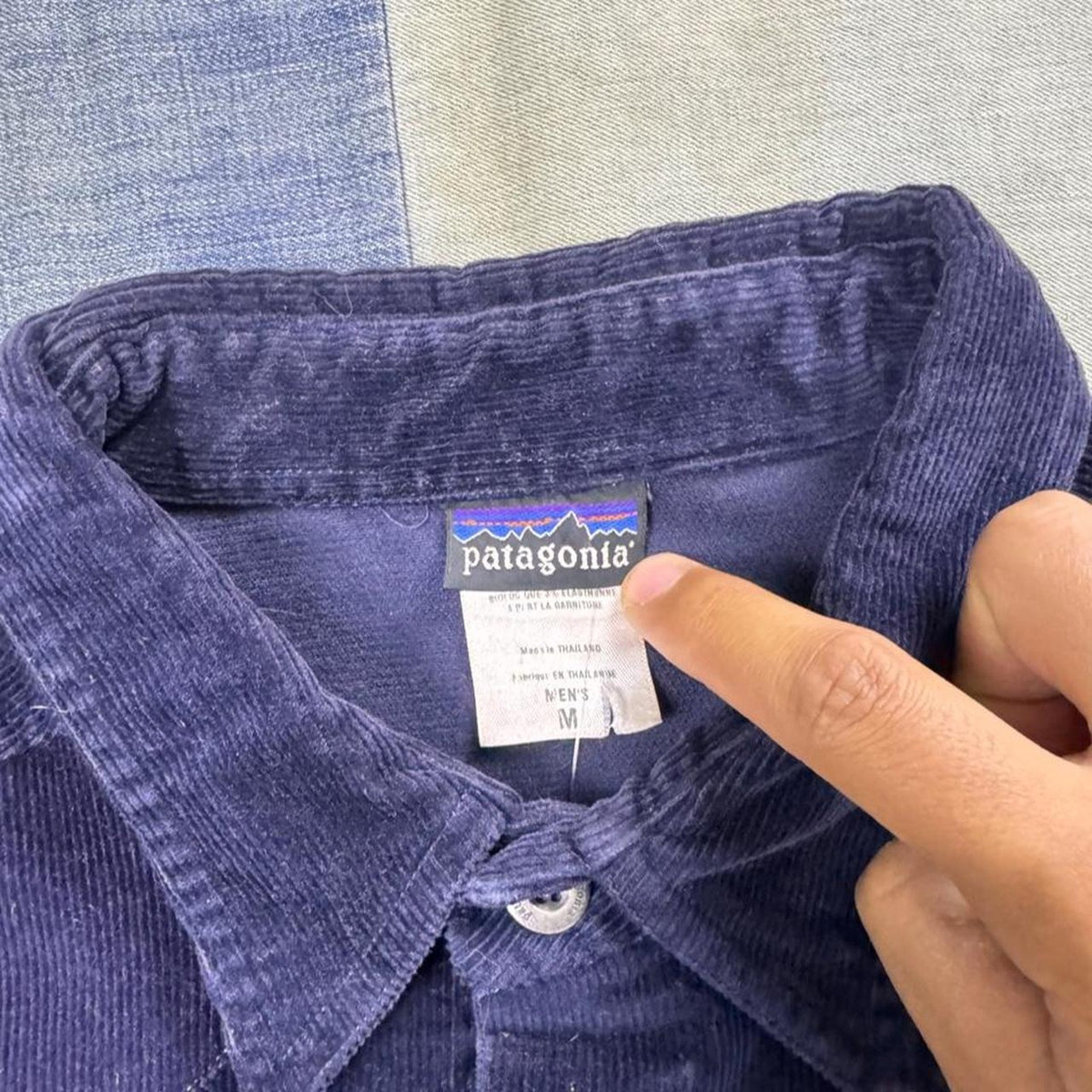 2000s Patagonia Corduroy Western Snap Shirt | Medium