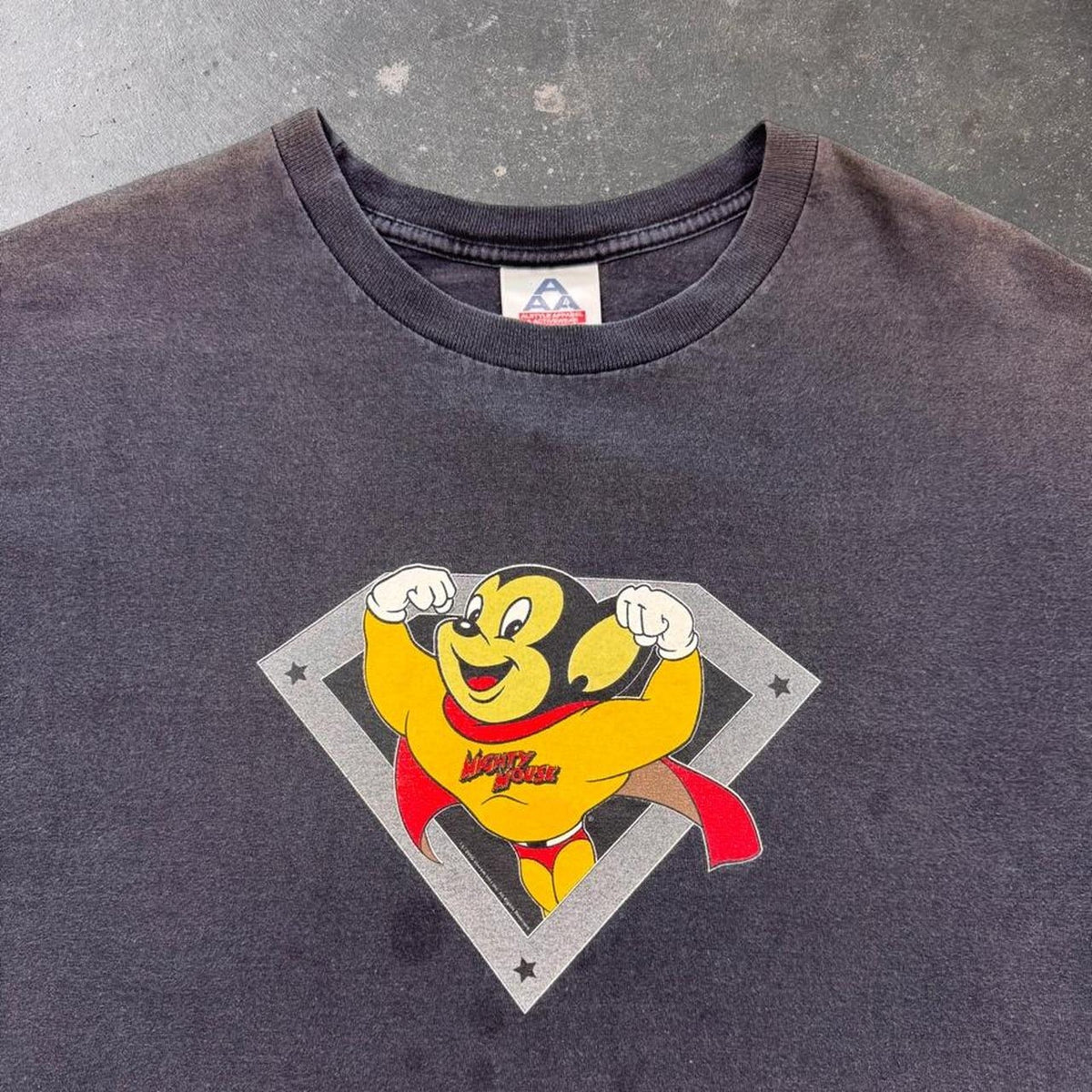 2000s Mighty Mouse Superhero Cartoon Graphic Tee | Large