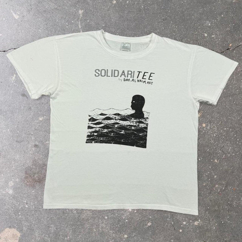 2010s SolidariTee Refugee Charity Art Tee | L