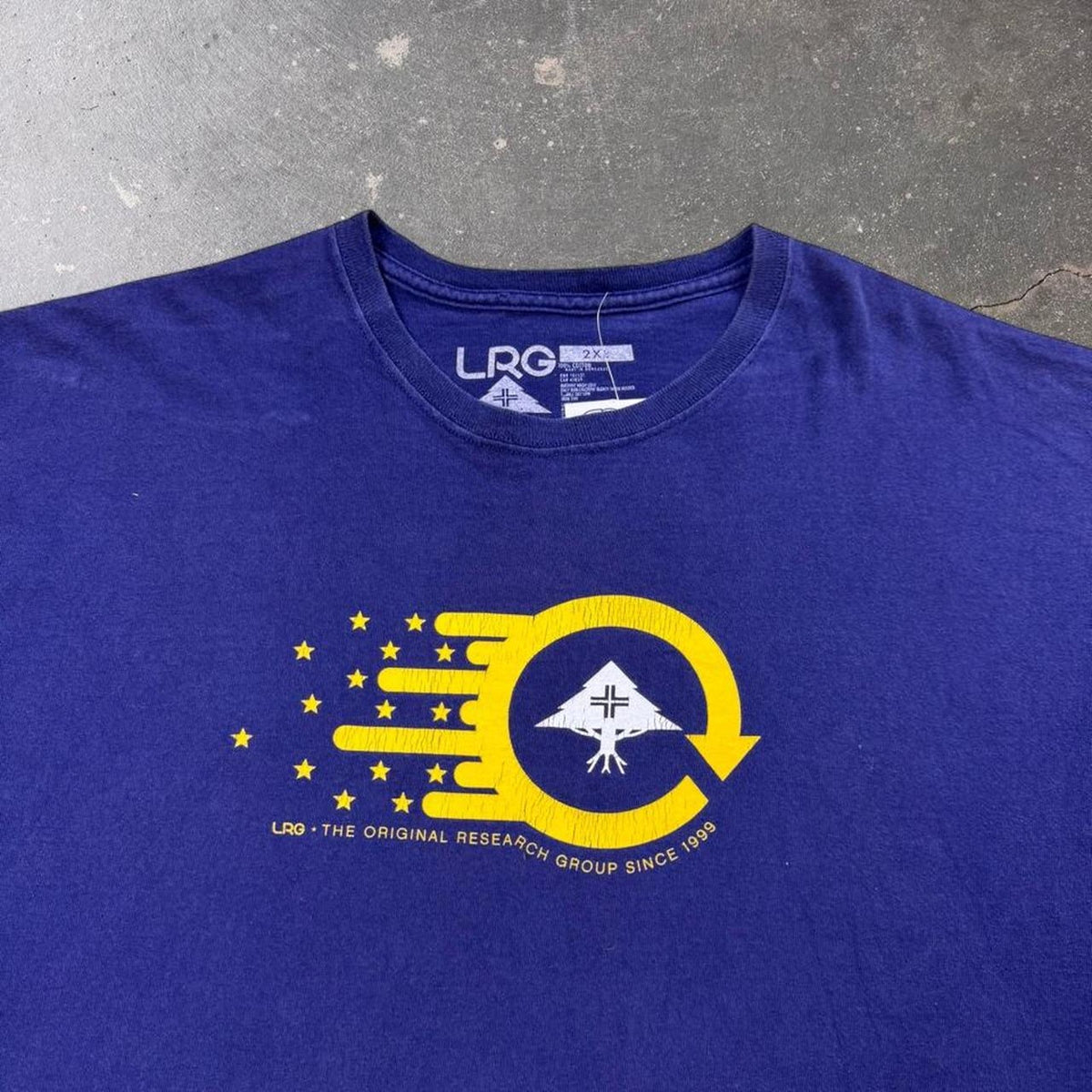 2000s LRG Cycle Logo Streetwear Tee | 2XL