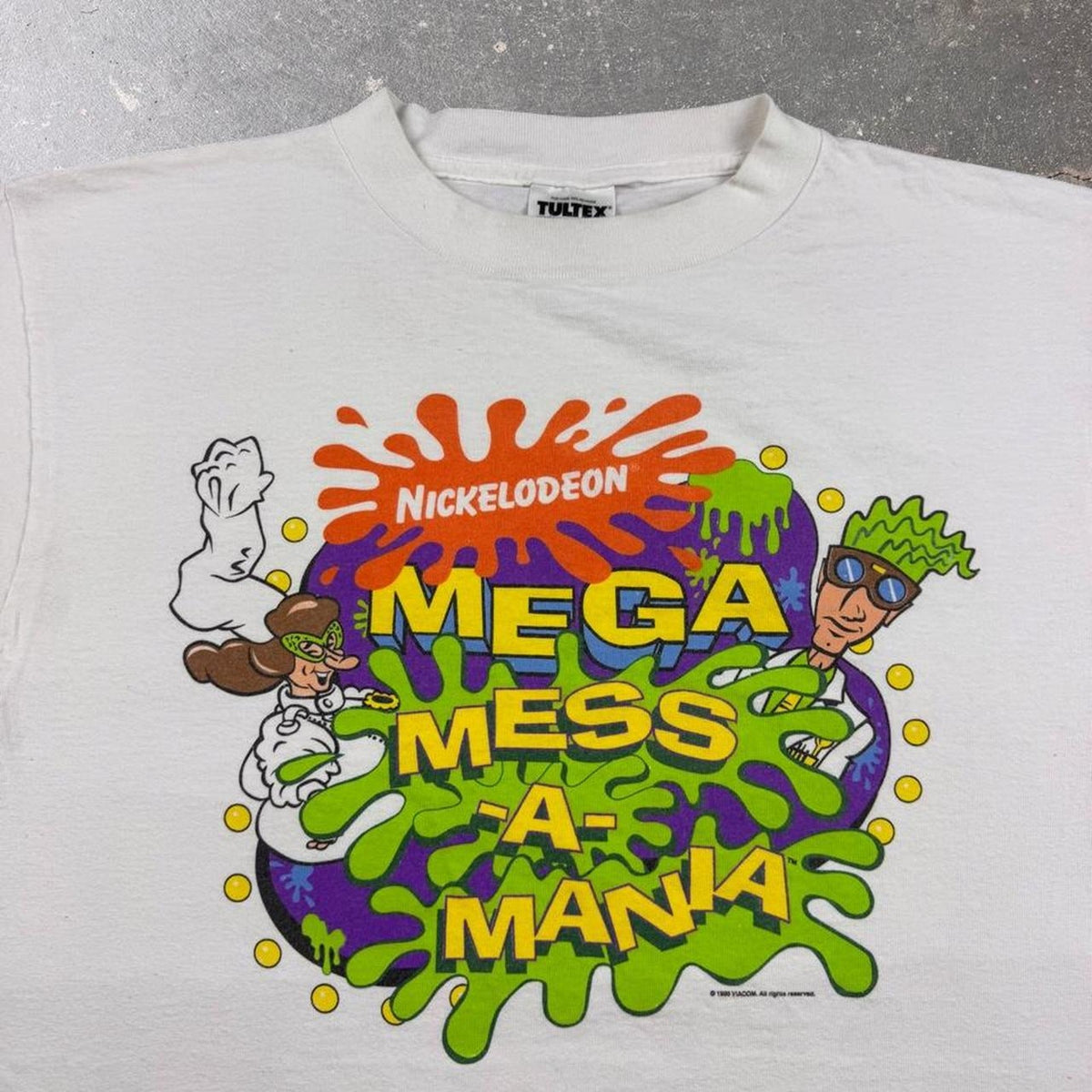 1995 Nickelodeon Mega Mess-A-Mania Tultex Single-Stitch Tee | Large