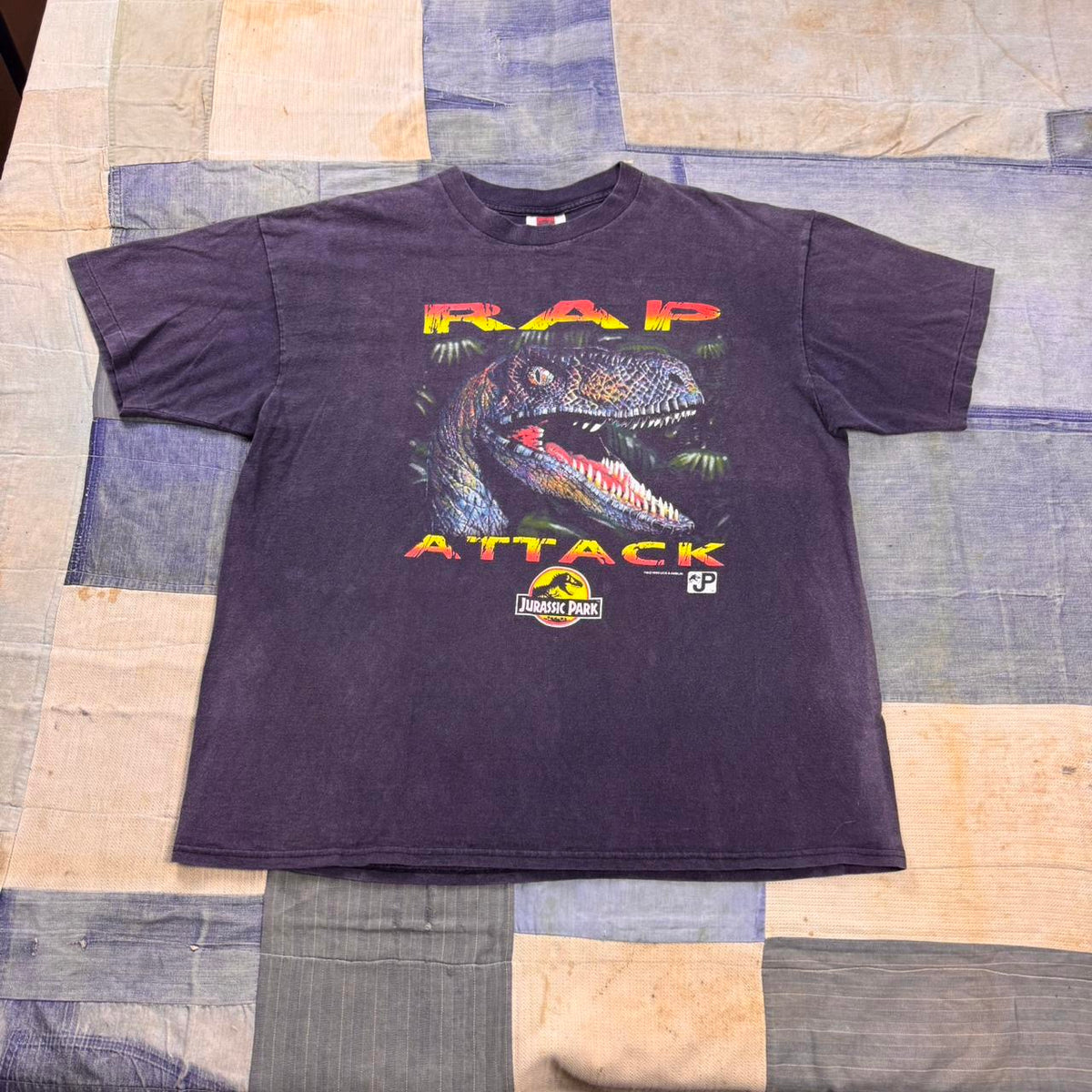 1993 Jurassic Park Raptor Attack Tee | XL