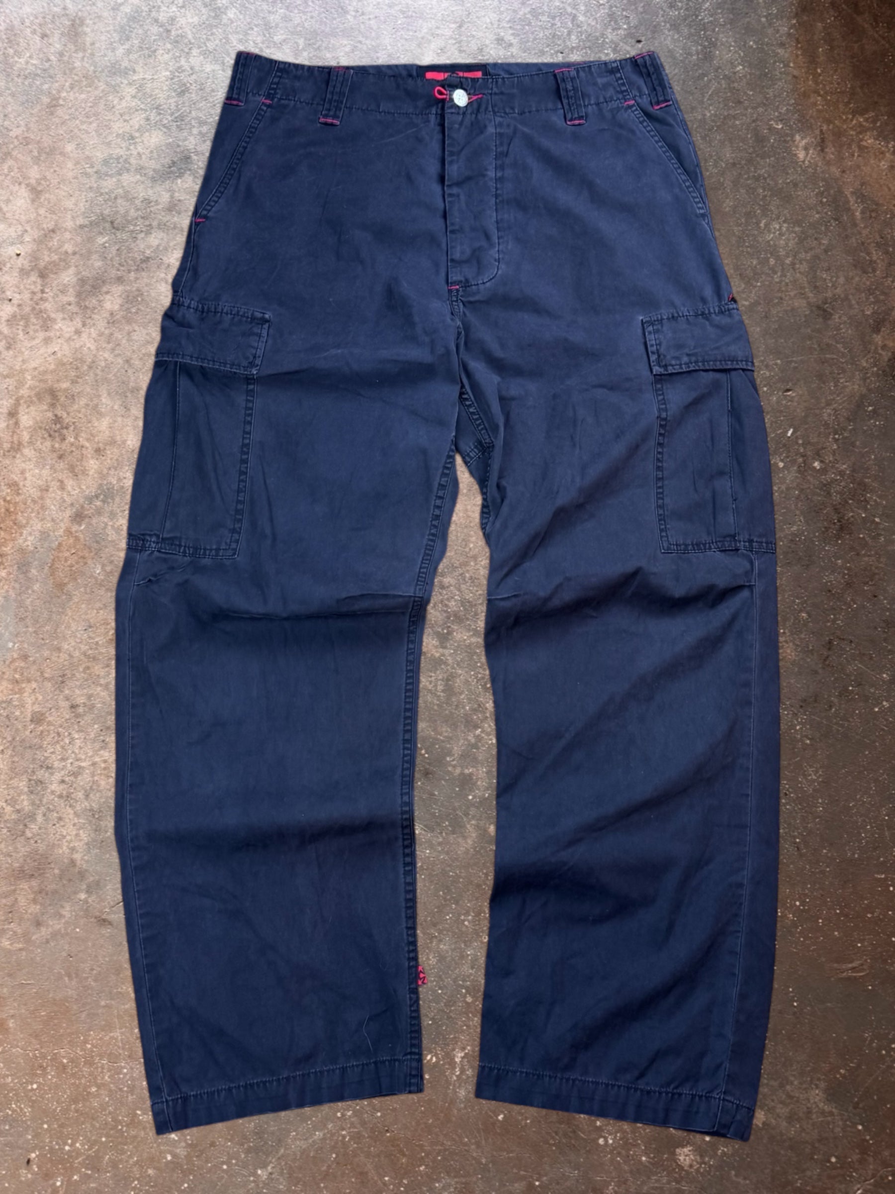 2000s Independent Trucks Black Cargo Pants | 34x29