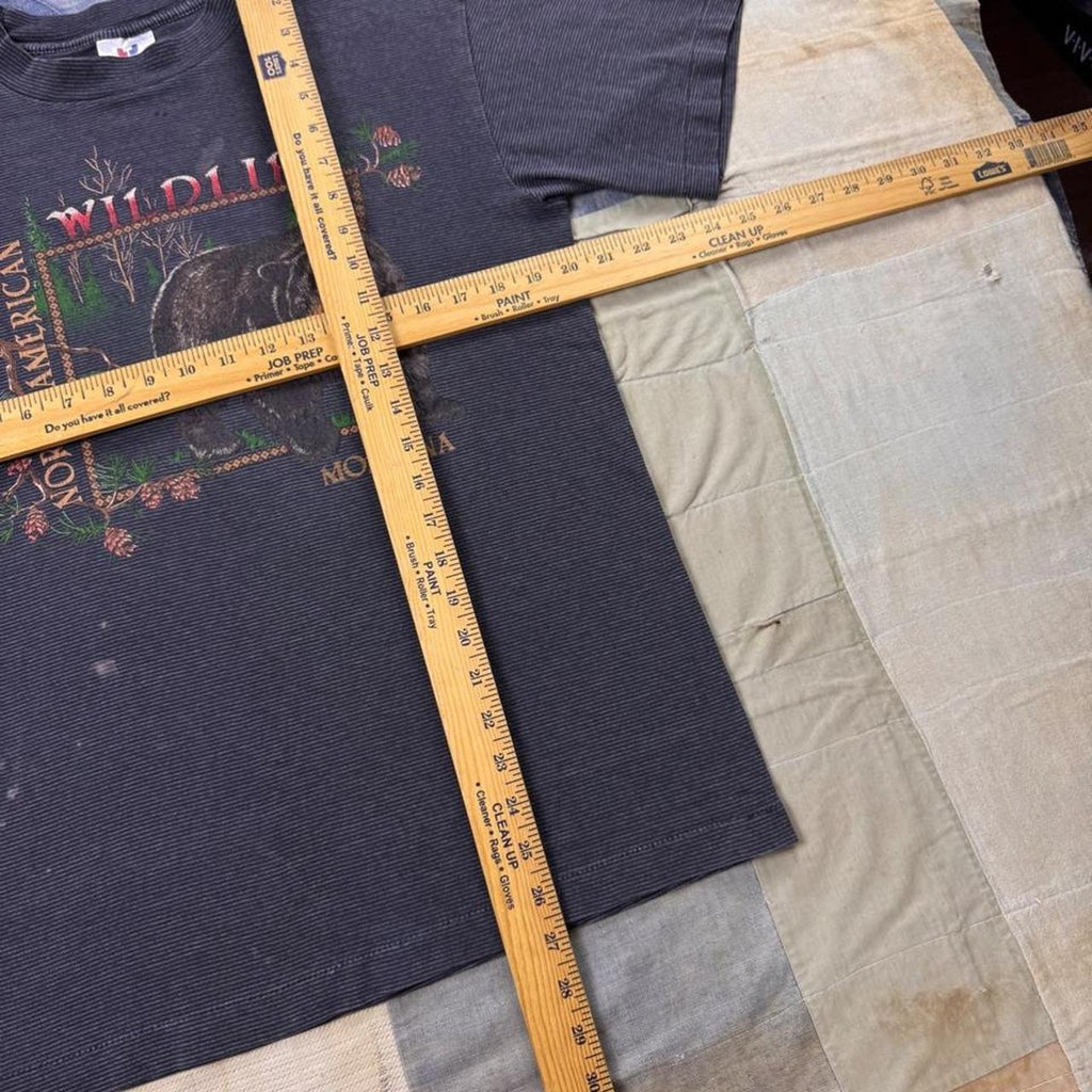 1990s Montana North American Wildlife Black Bear Striped Tee | Large
