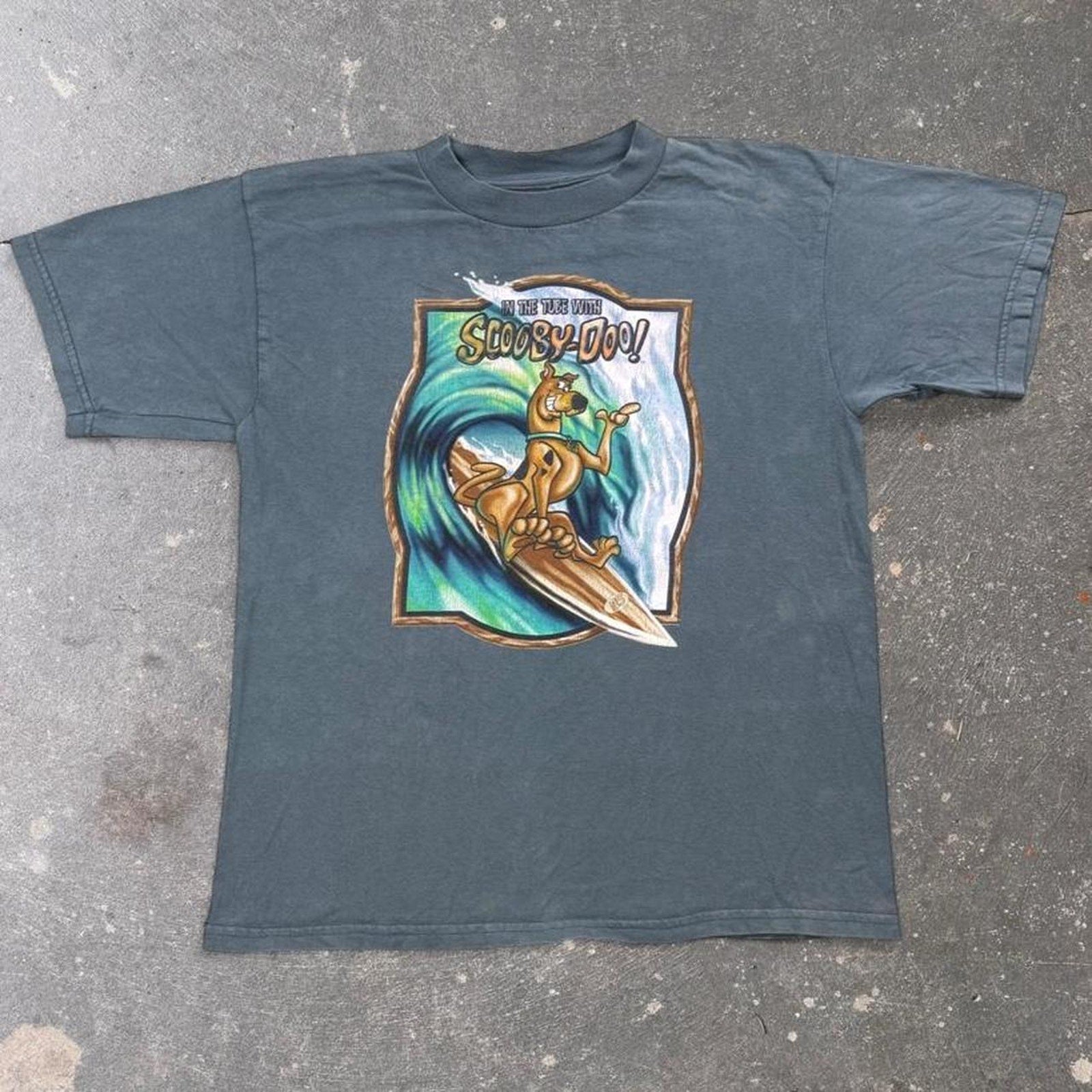 1990s Scooby-Doo “In the Tube” Surfing Tee | Medium