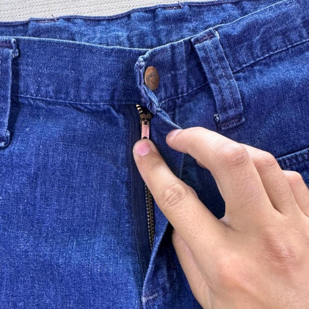 1970s Wrangler High-Waisted Bell Bottom Jeans | 32 x 30