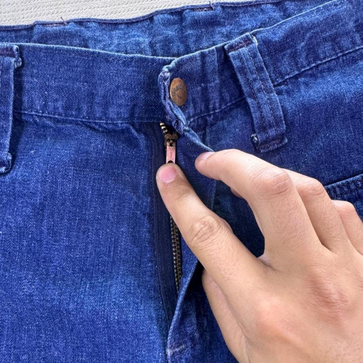 1970s Wrangler High-Waisted Bell Bottom Jeans | 32 x 30