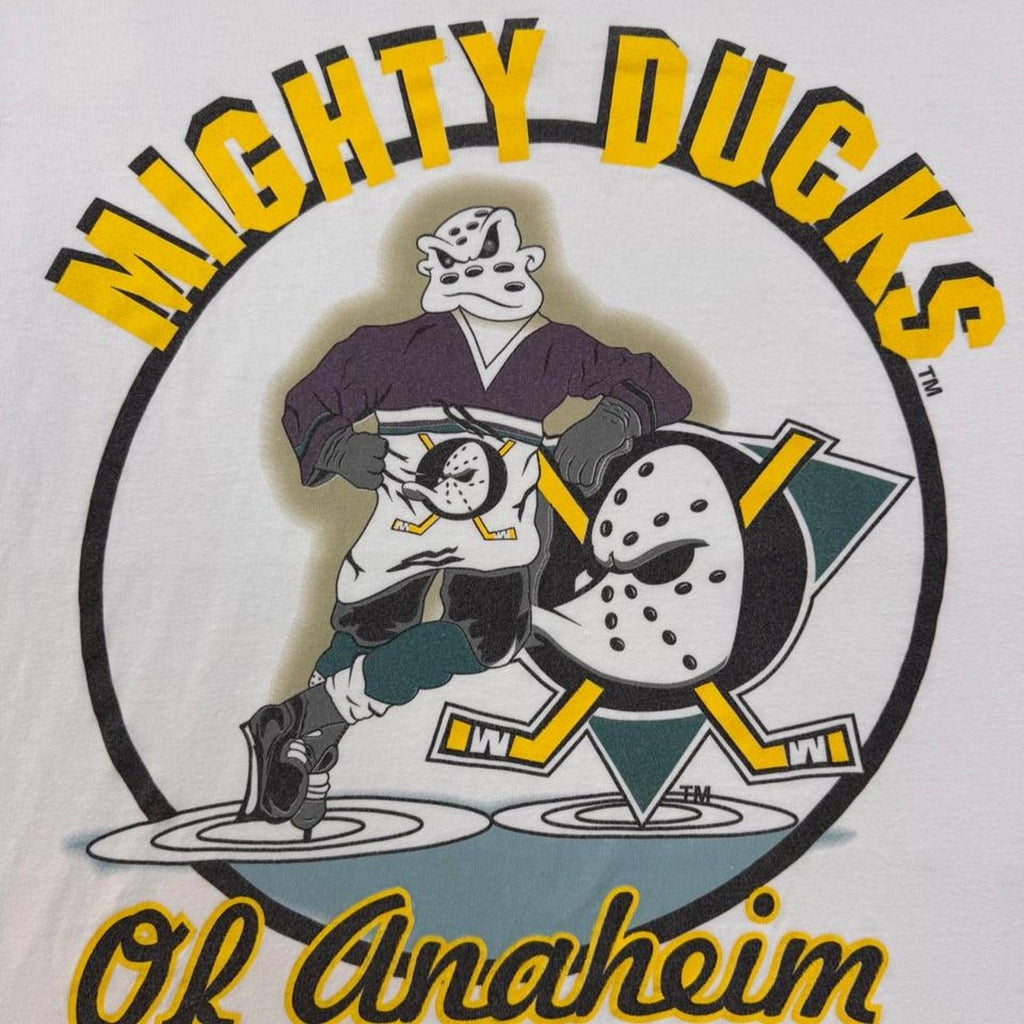 1990s Mighty Ducks of Anaheim NHL Hockey Graphic Tee | Medium