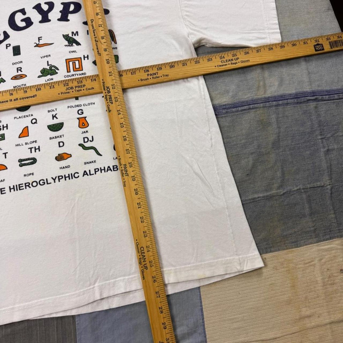 1990s Egypt Hieroglyphic Alphabet Graphic Tee | XL