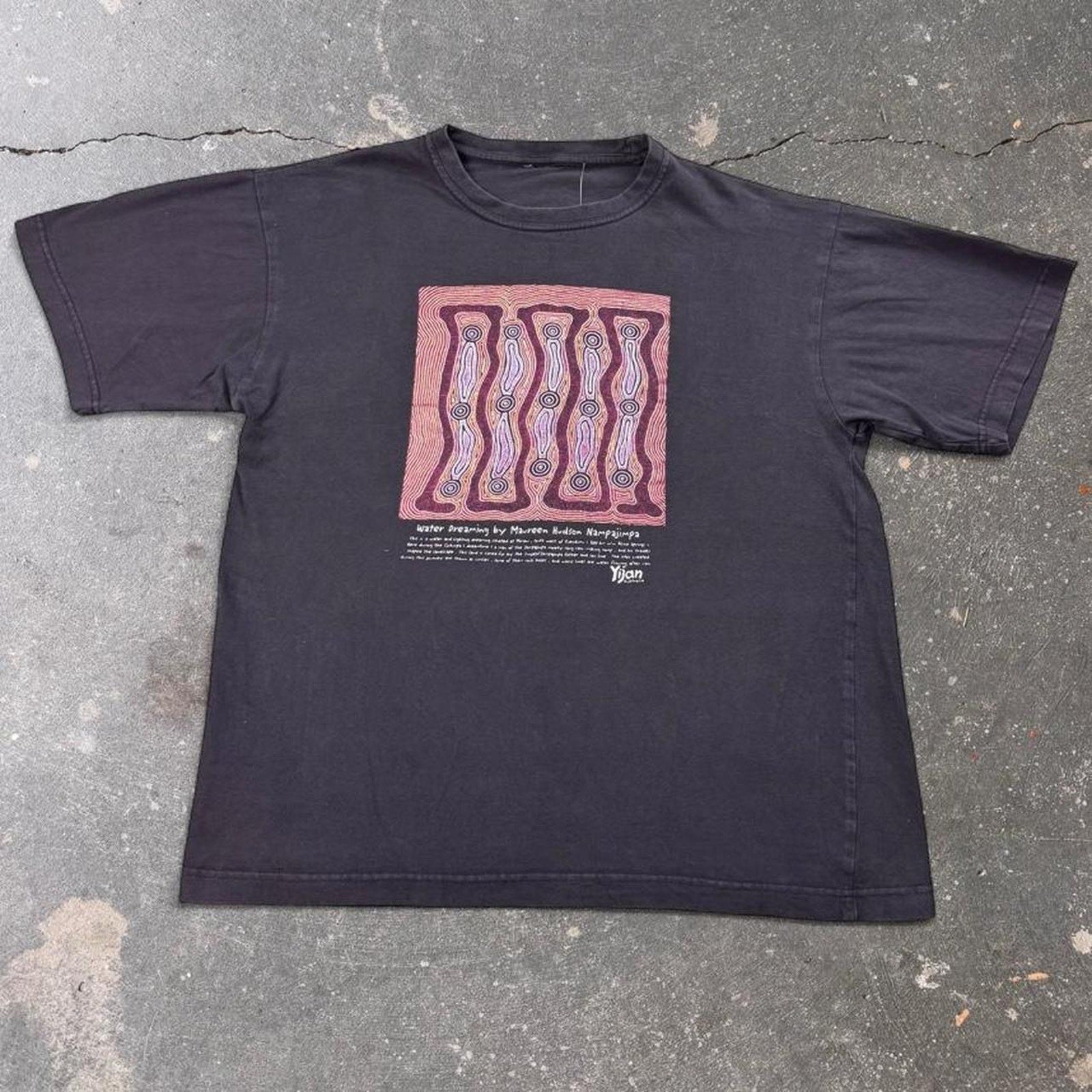 1990s Yijan Australia Water Dreaming Aboriginal Art Tee | Medium