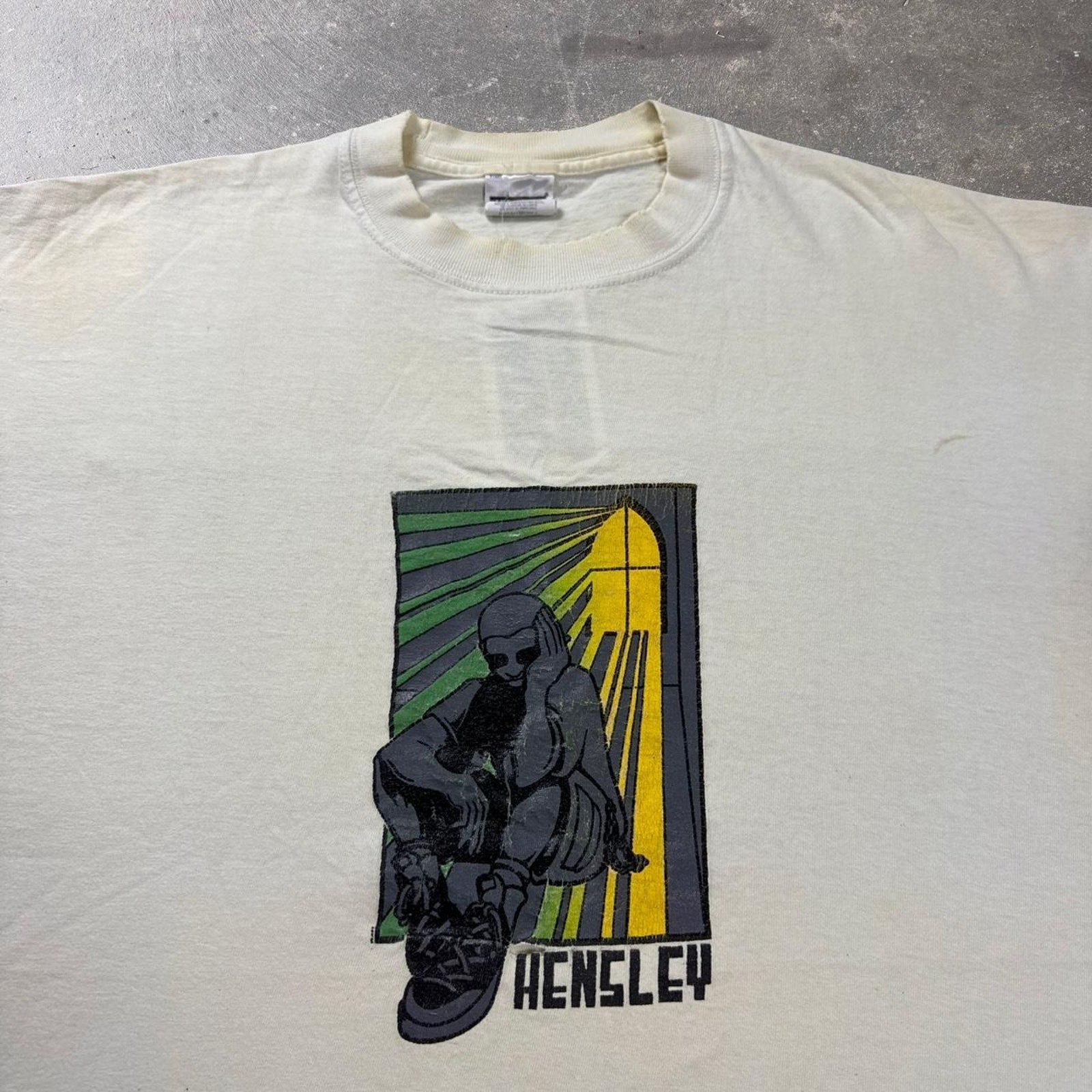 Vintage Hensley Graphic T-Shirt 90s Y2K Skate Streetwear Art Tee Jerzees XL