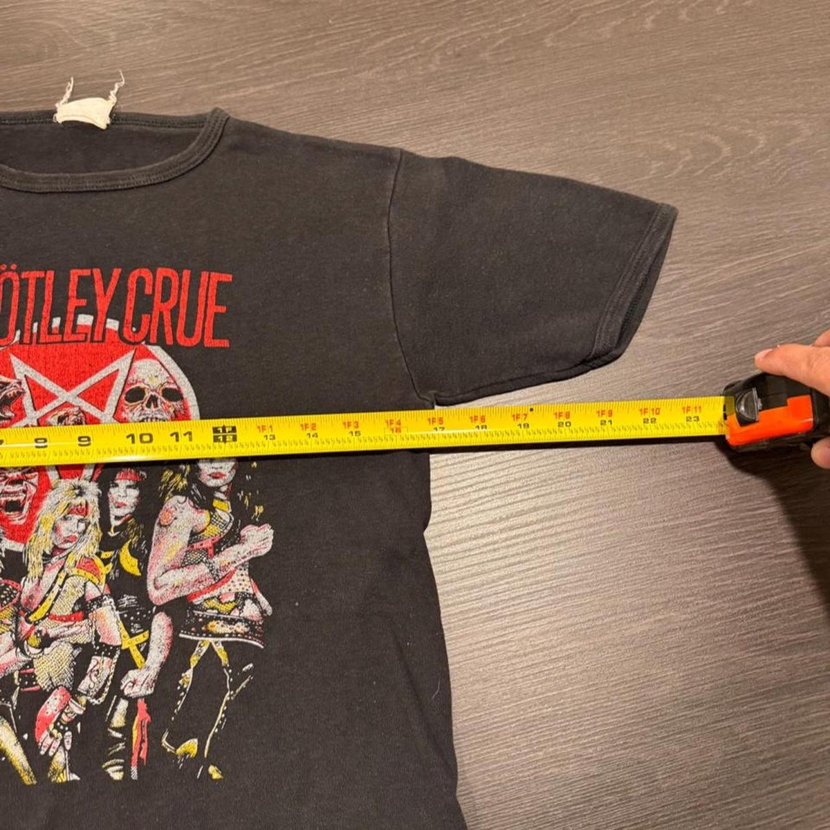 1980s Motley Crue Shout At The Devil Tee | S