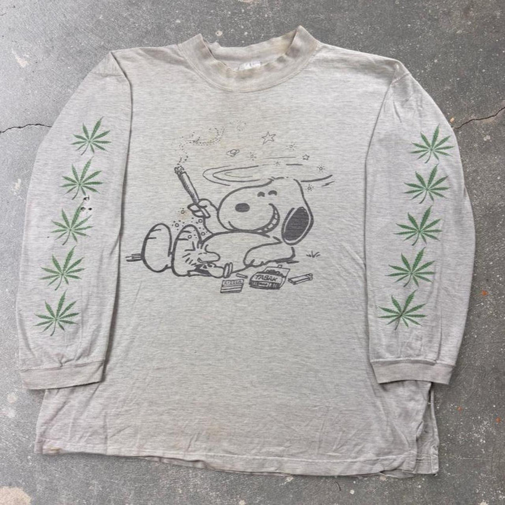 1990s Snoopy Marijuana Weed Leaf Bootleg Long Sleeve Tee | XL