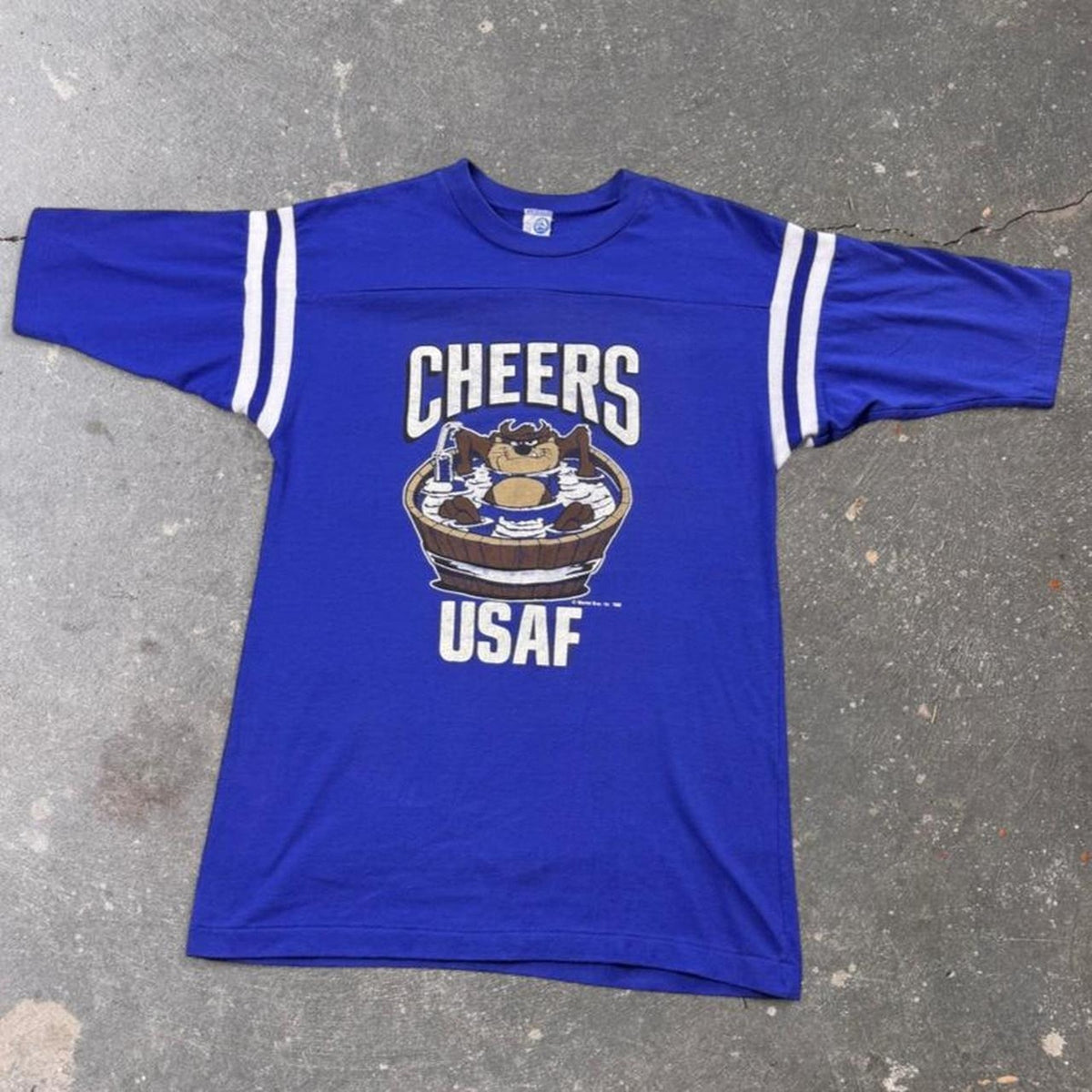 1986 USAF Taz “Cheers” Warner Bros Football Tee | Medium