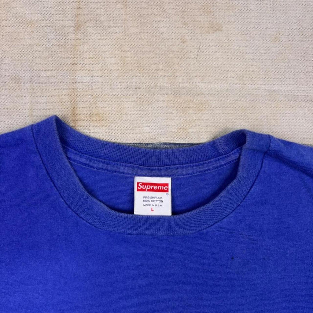 2017 Supreme Kiss Tee Royal Blue Cristina Llanos Graphic | Large