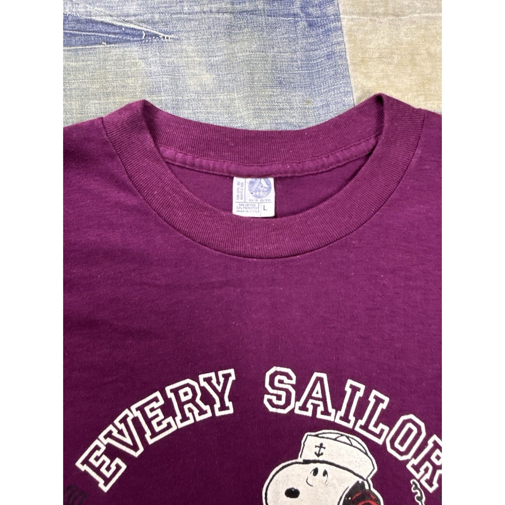 1970’s True Vintage Peanuts Snoopy and Lucy graphic tee Size Large