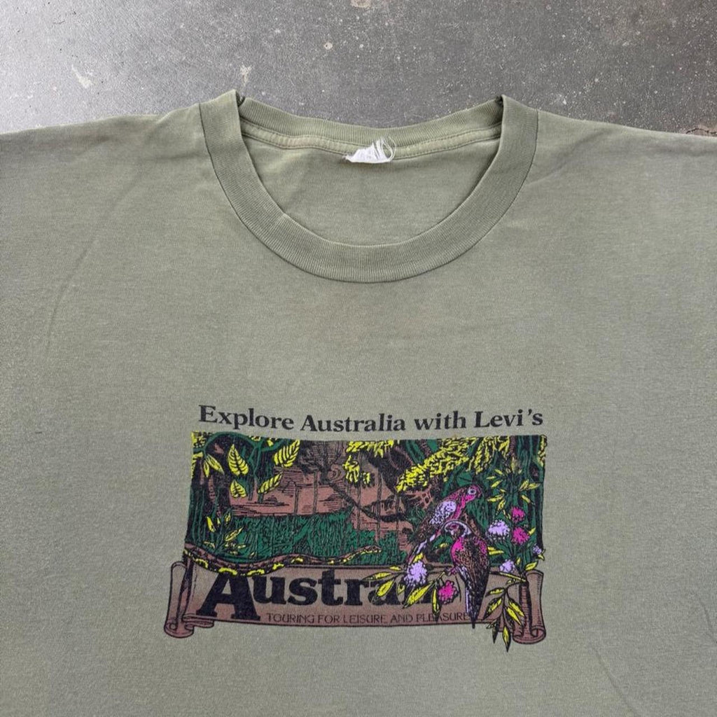 1990s Levi's Explore Australia Tourist Graphic Tee | Large